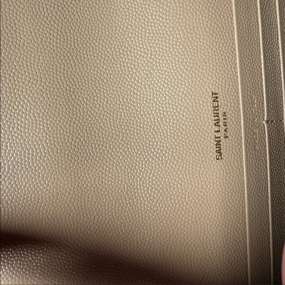 Yves Saint Laurent Cassandre Envelope Chain wallet - Picture 10 of 12